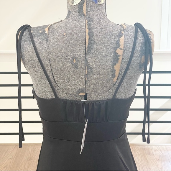 NWT XS Nine West black satin spaghetti strap fit and flare midi dress - Picture 7 of 8